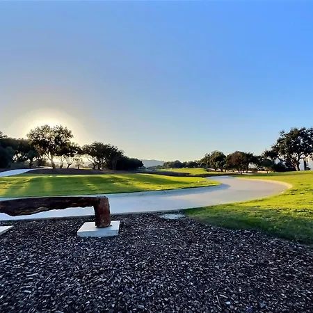 Close To The Marina And Beaches Of Sotogrande, Experience Sophistication In Contemporary Four-bedroom Frontline Golf Townhouse In The Club בית נופש *
